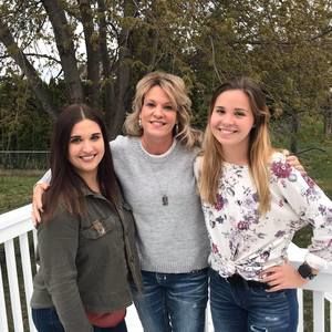 Meet your Posher, Peggy